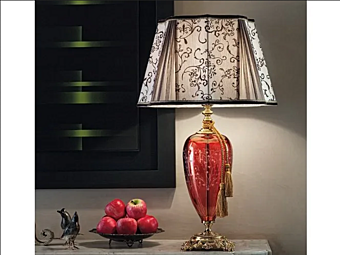 Настольная лампа из латуни Aida LG1 Euroluce Lampadari Настольная лампа из латуни Aida LG1 Euroluce Lampadari фабрика EUROLUCE LAMPADARi из Италии