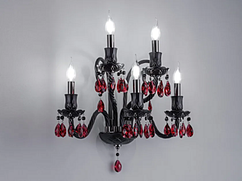 Настенный светильник из хрустальных элементов Swarovski коллекции Royal от Euroluce Lampadari
