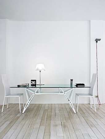 Современный прямоугольный стол ZANOTTA 2320 Reale