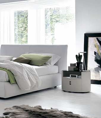 Тумбочка Comodino 1 cassetto CHARME