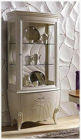 Витрина 2001