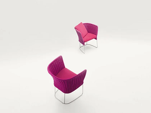 Кресло с мягкой спинкой из полиэстера для сада PAOLA LENTI Ami B32HE фабрика PAOLA LENTI из Италии. Фото №2
