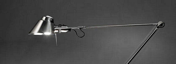 Настольная лампа с поворотной алюминиевой arms Lumina Tangram 101+114 фабрика Lumina из Италии. Фото №3
