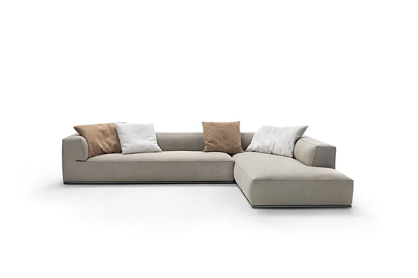 Секционный диван из ткани с интегрированным местом для журналов FLEXFORM PERRY фабрика FLEXFORM из Италии. Фото №2
