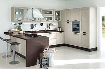 Кухня из ясеня с ручками LUBE CUCINE Claudia 03