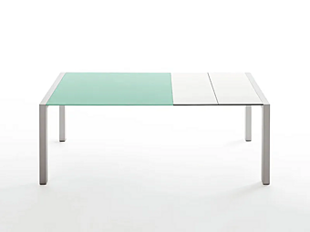 Раскладной стол из стекла и алюминия Kristalia SUSHI GLASS 01SUS11