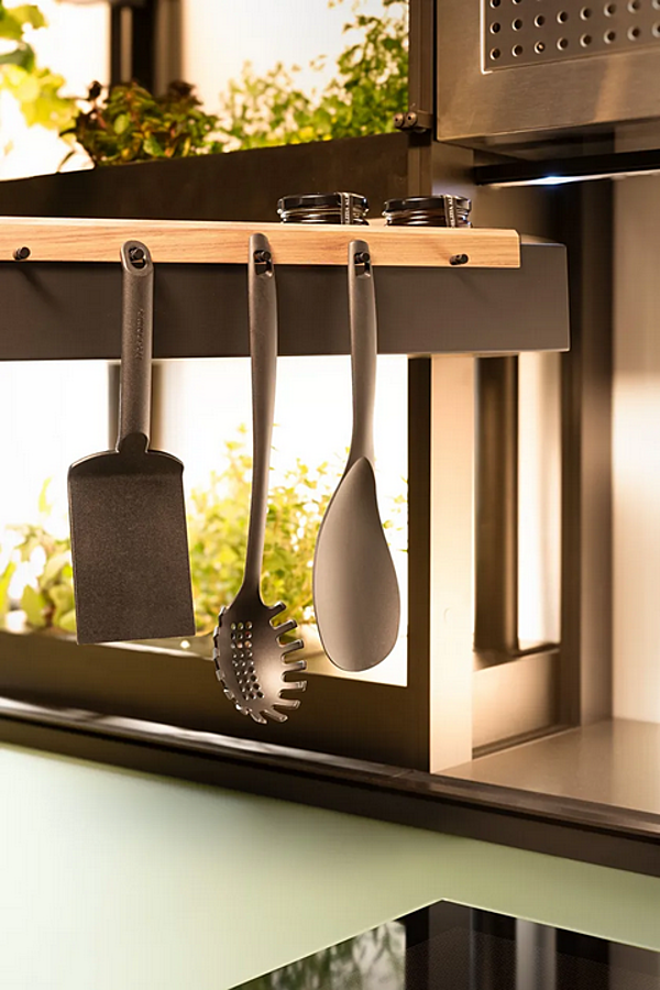 Стеклянная встроенная кухня с новой системой Logica VALCUCINE Artematica Vitrum фабрика VALCUCINE из Италии. Фото №7