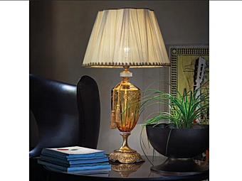 Настольная лампа из металла с абажуром Ego Euroluce Lampadari
