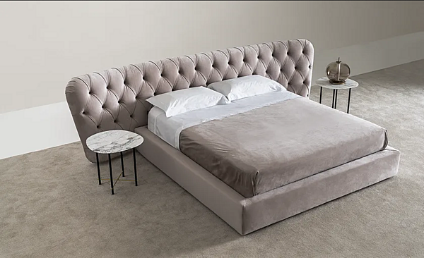 Двуспальная кровать с tufted подголовником из ткани CASAMILANO Royale Capitonné фабрика CASAMILANO из Италии. Фото №2