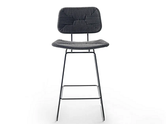 Садовый табурет с обитой спинкой FLEXFORM ECHOES OUTDOOR Садовый табурет с обитой спинкой FLEXFORM ECHOES OUTDOOR фабрика FLEXFORM из Италии