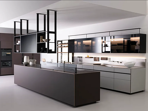 Кухня с островом без ручек из ламината шоколад VALCUCINE Riciclantica Outline фабрика VALCUCINE из Италии. Фото №1