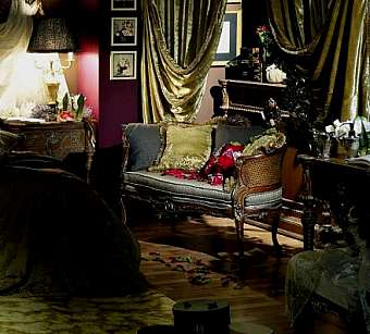 Скамья ASNAGHI INTERIORS PC5917 Скамья ASNAGHI INTERIORS PC5917 фабрика ASNAGHI INTERIORS из Италии