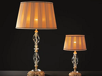 Настольная лампа с кристаллами Сваровски из сатина Euroluce Lampadari Alicante LG1 LP1 Настольная лампа с кристаллами Сваровски из сатина Euroluce Lampadari Alicante LG1 LP1 фабрика EUROLUCE LAMPADARi из Италии