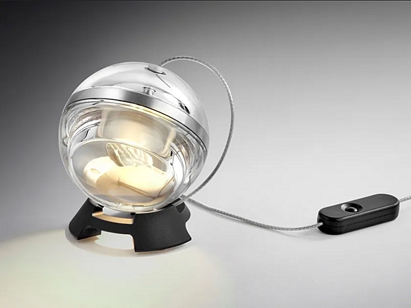 Настольная лампа с регулируемым светом из алюминия Lumina коллекции Limbus Eye фабрика Lumina из Италии. Фото №3