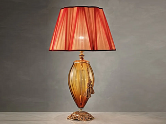 Настольная лампа из металла Alyssa Euroluce Lampadari Настольная лампа из металла Alyssa Euroluce Lampadari фабрика EUROLUCE LAMPADARi из Италии