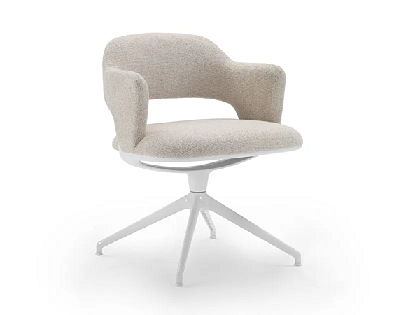 Кресло с обитой спинкой из ткани FLEXFORM ALMA на четырех спицах 29812 фабрика FLEXFORM из Италии. Фото №1