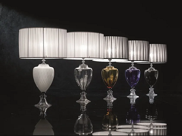 Настольная лампа из металла с абажуром Euroluce Lampadari Pluton фабрика EUROLUCE LAMPADARi из Италии. Фото №1