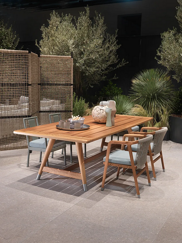 Кресло с подлокотниками из дерева Iroko FLEXFORM CRONO 220C1 фабрика FLEXFORM из Италии. Фото №5