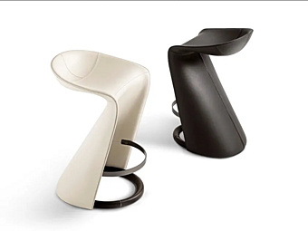 Кож stool с подножкой GIORGETTI Кож stool с подножкой GIORGETTI фабрика GIORGETTI из Италии
