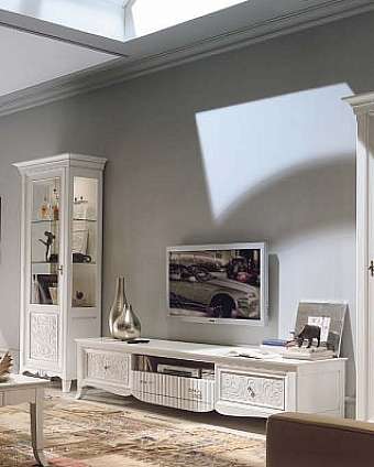 Тумба под TV 6090