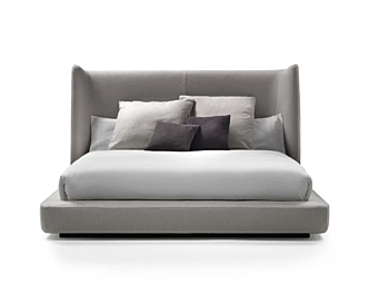 Двуспальная кровать с обитой спинкой из ткани Midnight FLEXFORM KR284