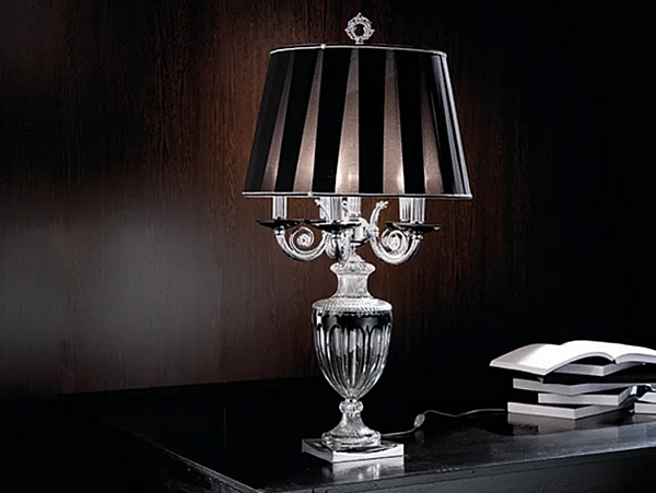 Настольная лампа из стекла Mercurio LG5 Euroluce Lampadari фабрика EUROLUCE LAMPADARi из Италии. Фото №1