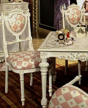 Стул ASNAGHI INTERIORS LC1706 Стул ASNAGHI INTERIORS LC1706 фабрика ASNAGHI INTERIORS из Италии