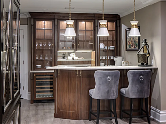 Деревянный барный шкаф Chicago North Shore Martini Interiors Деревянный барный шкаф Chicago North Shore Martini Interiors фабрика MARTINI INTERIORS из Италии