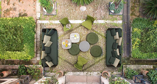 Диван на три места с мягкой спинкой из ткани PAOLA LENTI Sabi B39B фабрика PAOLA LENTI из Италии. Фото №3