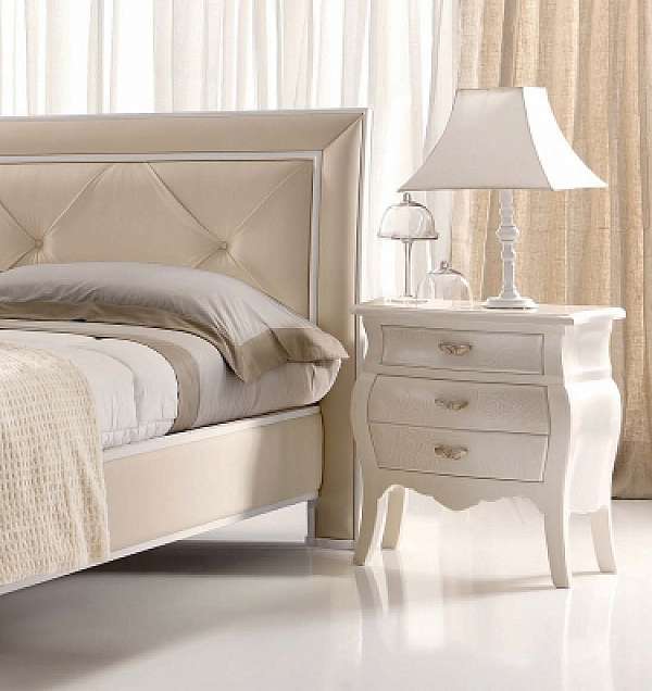 Тумбочка Maison Matiee H9 La Dolce Vita