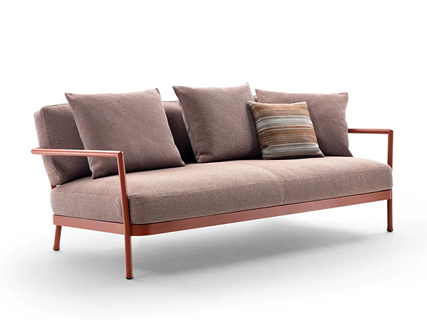 Диван на три места из алюминия и ткани CAMARGUE FLEXFORM 2A6A5 фабрика FLEXFORM из Италии. Фото №3