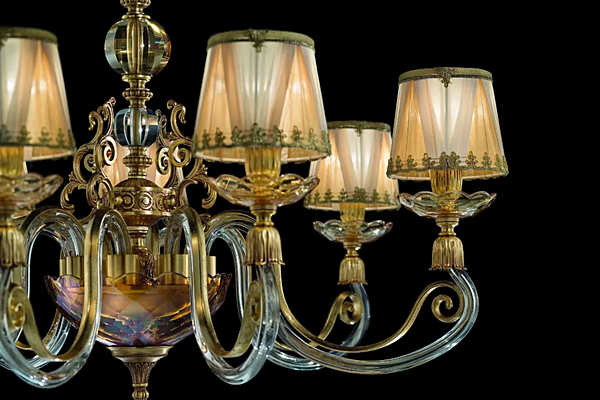 Люстра с кристаллами Сваровски тканевый абажур Euroluce Lampadari с фабрика EUROLUCE LAMPADARi из Италии. Фото №2