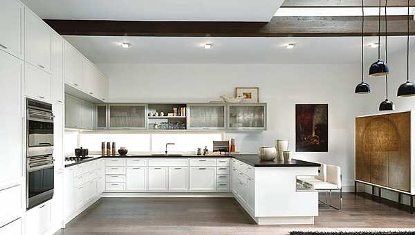 Кухня с пенинсулой из материала ASTER CUCINE  Timeline фабрика Aster Cucine из Италии. Фото №1