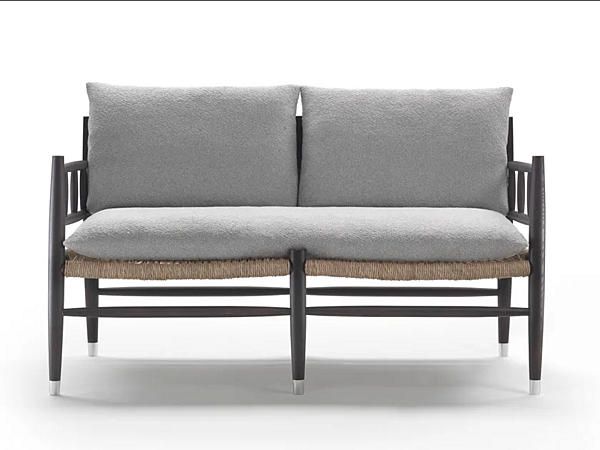 Диван из массива дерева с мягкой спинкой FLEXFORM LEE фабрика FLEXFORM из Италии. Фото №1