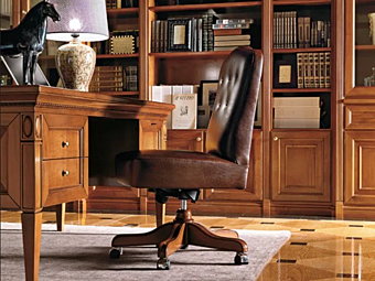 Кресло с вращающейся обивкой из кожи и колесиками Martini Interiors Incontri Кресло с вращающейся обивкой из кожи и колесиками Martini Interiors Incontri фабрика MARTINI INTERIORS из Италии